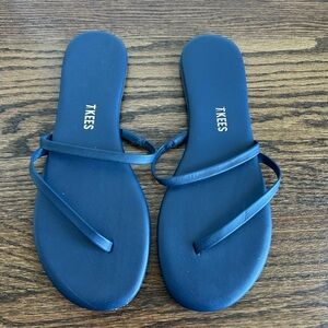 Navy Blue Tkee Sandals